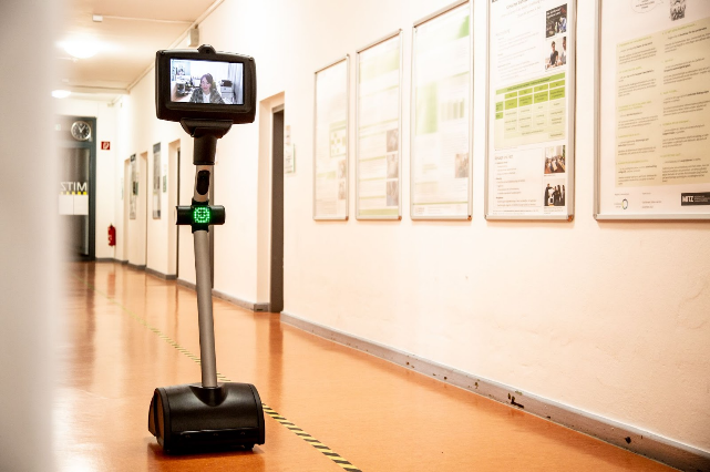 Telepräsenzroboter (TPR) im Medizinisch Interprofessionellen Trainingszentrum MITZ